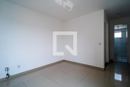 Sala de apartamento para alugar com 2 quartos, 47m² em Jardim Tatiana, Votorantim