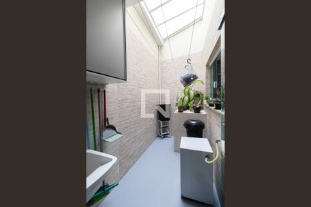 Casa de condomínio à venda com 74m², 2 quartos e 1 vaga Casa de condomínio à venda com 74m², 2 quartos e 1 vagaÁrea de Serviço