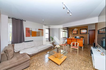 Apartamento à venda com 253m², 4 quartos e 3 vagasSala