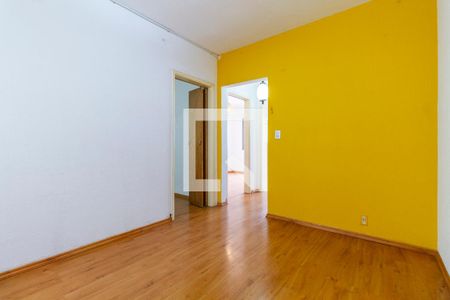 Sala de apartamento para alugar com 2 quartos, 44m² em Sumarezinho, São Paulo