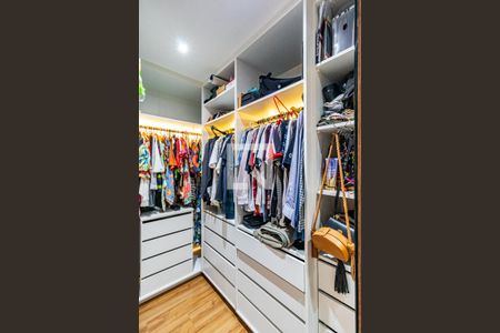Apartamento à venda com 112m², 3 quartos e 2 vagas Apartamento à venda com 112m², 3 quartos e 2 vagasSuite - Closet