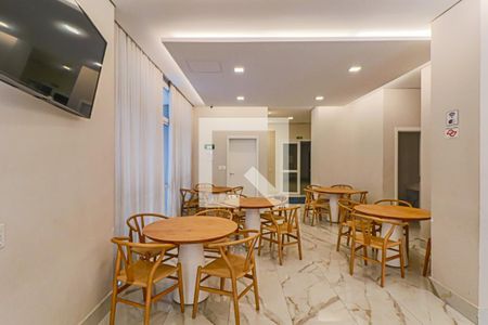 Apartamento à venda com 112m², 3 quartos e 2 vagas Apartamento à venda com 112m², 3 quartos e 2 vagasÁrea comum - Salão de festas