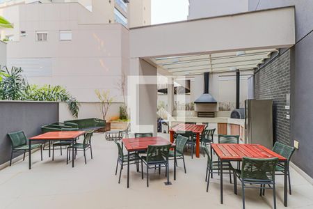 Apartamento à venda com 112m², 3 quartos e 2 vagas Apartamento à venda com 112m², 3 quartos e 2 vagasÁrea comum - Churrasqueira