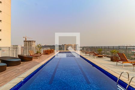 Apartamento à venda com 112m², 3 quartos e 2 vagas Apartamento à venda com 112m², 3 quartos e 2 vagasÁrea comum - Piscina
