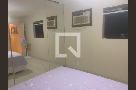 Casa à venda com 4 quartos, 332m² em Matapaca, Niterói