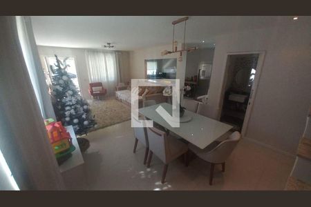 Casa à venda com 3 quartos, 450m² em Engenho do Mato, Niterói