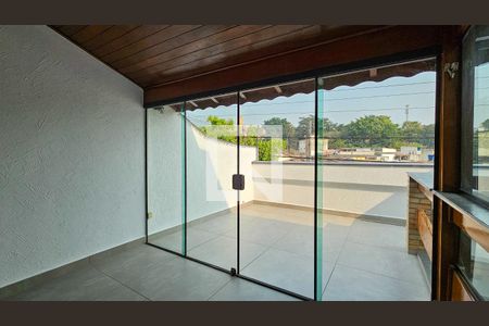 Varanda de casa para alugar com 4 quartos, 200m² em Jardim Nosso Lar, São Paulo