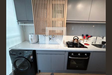 Cozinha de apartamento à venda com 2 quartos, 46m² em Parque Industrial Tomas Edson, São Paulo