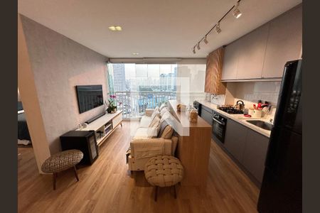 Sala de apartamento à venda com 2 quartos, 46m² em Parque Industrial Tomas Edson, São Paulo