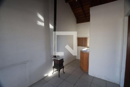 Sala 2 de casa para alugar com 4 quartos, 180m² em Harmonia, Canoas