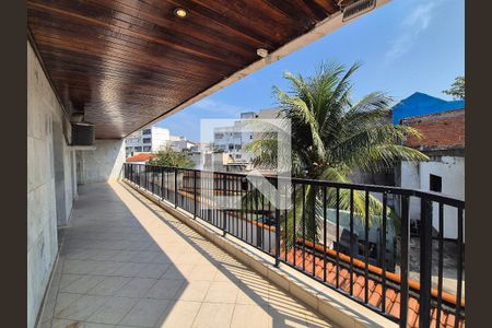 Sacada de apartamento à venda com 3 quartos, 158m² em Recreio dos Bandeirantes, Rio de Janeiro