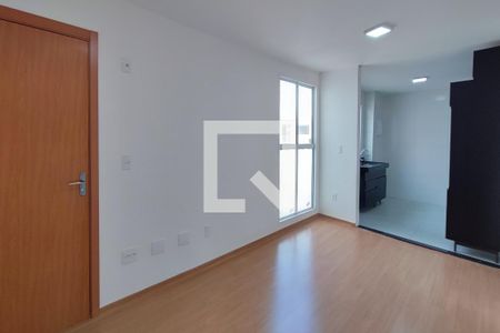 Sala de apartamento para alugar com 2 quartos, 42m² em Jardim Esmeraldina, Campinas