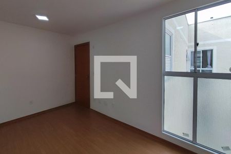 Sala de apartamento para alugar com 2 quartos, 42m² em Jardim Esmeraldina, Campinas