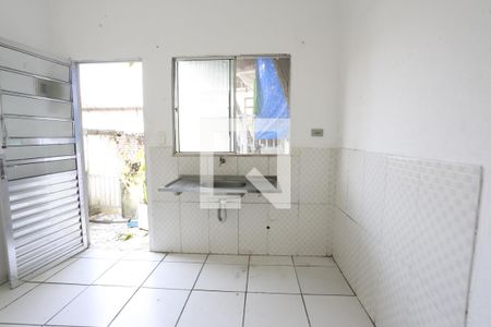 Sala/Cozinha de casa para alugar com 1 quarto, 50m² em Rio Pequeno, São Paulo