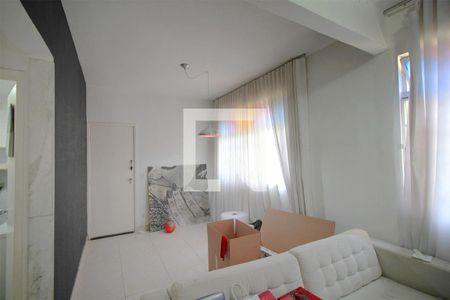 Sala de apartamento à venda com 2 quartos, 98m² em Serra, Belo Horizonte