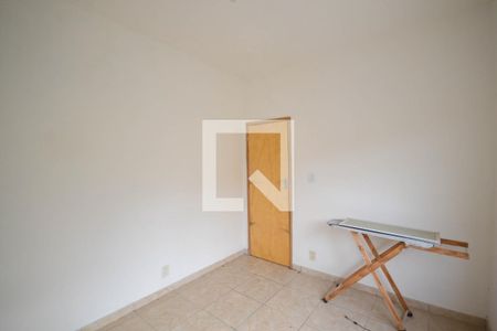 Quarto 1 de casa para alugar com 2 quartos, 90m² em Cabuis, Nilópolis