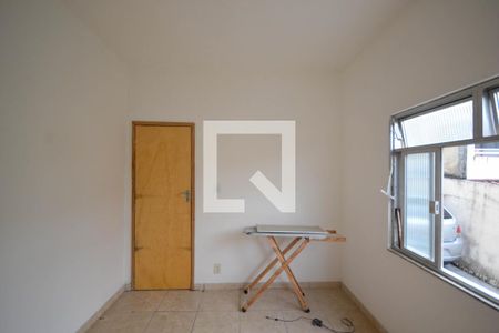 Quarto 1 de casa para alugar com 2 quartos, 90m² em Cabuis, Nilópolis