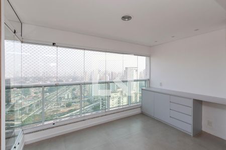 Varanda de apartamento à venda com 2 quartos, 68m² em Jardim Aeroporto, São Paulo