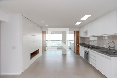 Sala/ Cozinha de apartamento para alugar com 2 quartos, 68m² em Jardim Aeroporto, São Paulo