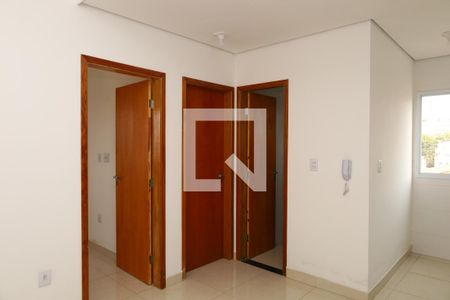 Sala de apartamento para alugar com 2 quartos, 38m² em Itaquera, São Paulo