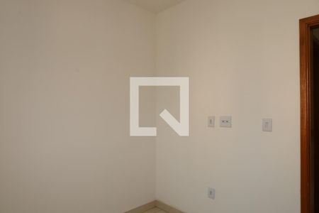 Quarto 1 de apartamento para alugar com 2 quartos, 38m² em Itaquera, São Paulo