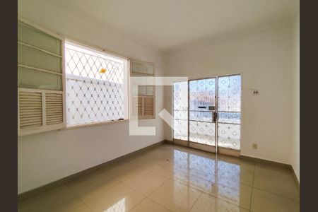 Sala de casa à venda com 4 quartos, 185m² em Renascença, Belo Horizonte