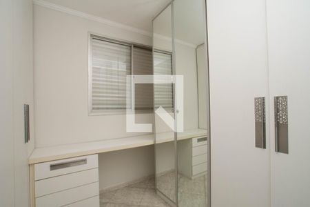 Quarto 2 de apartamento para alugar com 1 quarto, 60m² em Jardim Terezopolis, Guarulhos