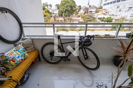 Varanda de apartamento à venda com 2 quartos, 60m² em Ouro Preto, Belo Horizonte