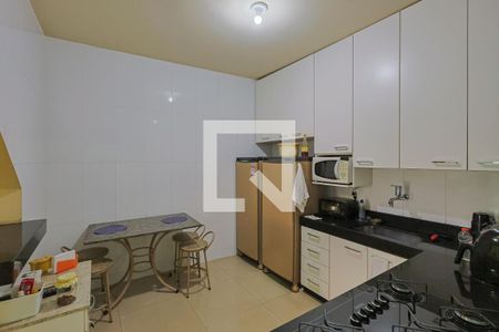 Casa à venda com 3 quartos, 181m² em Madre Gertrudes, Belo Horizonte