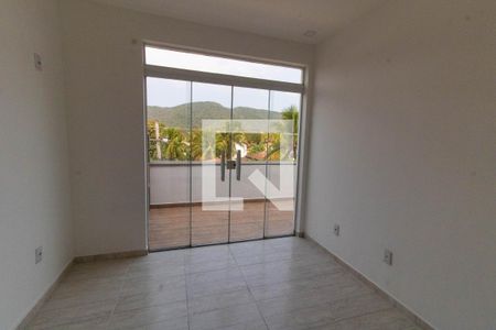 Sala de apartamento à venda com 1 quarto, 50m² em Itaipu, Niterói