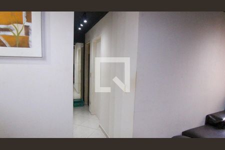 Corredor de apartamento à venda com 3 quartos, 58m² em Chácara Belenzinho, São Paulo