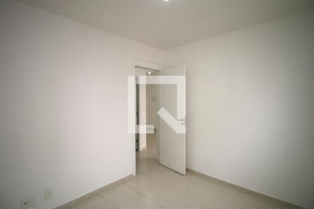 Quarto 2 de apartamento para alugar com 2 quartos, 51m² em Penha, Rio de Janeiro