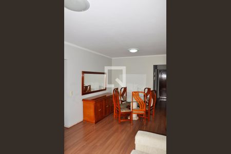 Detalhe - Sala com Varanda de apartamento para alugar com 2 quartos, 75m² em Vila Amélia, São Paulo