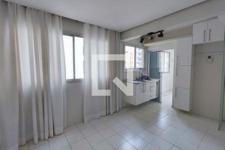 Sala de apartamento à venda com 1 quarto, 40m² em Cambuí, Campinas