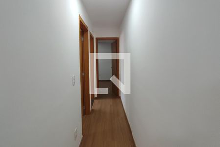 Corredor Quartos de apartamento para alugar com 2 quartos, 43m² em Parque Industrial, Campinas