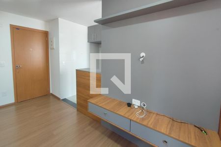 Sala de apartamento para alugar com 2 quartos, 43m² em Parque Industrial, Campinas