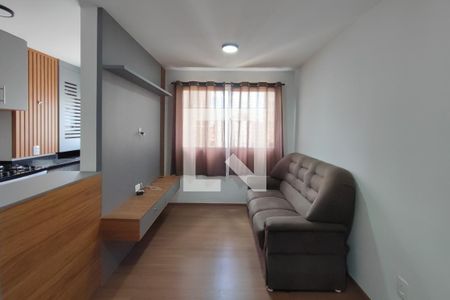 Sala de apartamento para alugar com 2 quartos, 43m² em Parque Industrial, Campinas