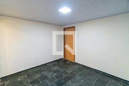 Sala de casa para alugar com 2 quartos, 80m² em Jabaquara, São Paulo