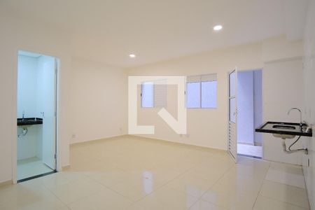 Sala e Cozinha de kitnet/studio para alugar com 1 quarto, 40m² em Chácara Califórnia, São Paulo