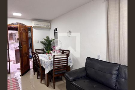 Sala de casa à venda com 3 quartos, 150m² em Freguesia (jacarepaguá), Rio de Janeiro