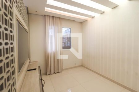 Sala de casa de condomínio à venda com 3 quartos, 85m² em Jardim Shangai, Jundiaí