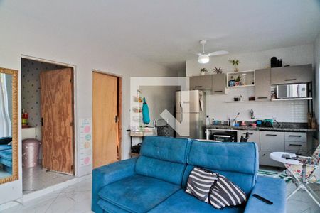 Sala de casa para alugar com 2 quartos, 54m² em Jardim do Tiro, São Paulo