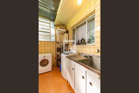 Apartamento à venda com 120m², 3 quartos e 3 vagas Apartamento à venda com 120m², 3 quartos e 3 vagasÁrea de Serviço