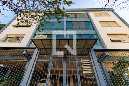 Apartamento à venda com 120m², 3 quartos e 3 vagas Apartamento à venda com 120m², 3 quartos e 3 vagasFachada