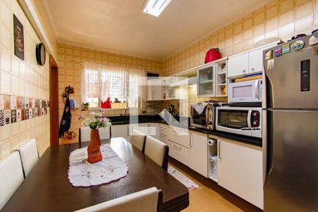 Apartamento à venda com 120m², 3 quartos e 3 vagas Apartamento à venda com 120m², 3 quartos e 3 vagasCozinha