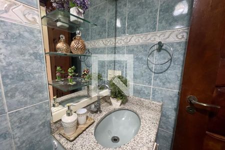 Casa para alugar com 150m², 3 quartos e 3 vagas Casa para alugar com 150m², 3 quartos e 3 vagasBanheiro 2