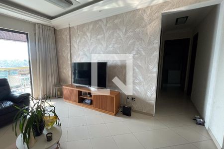 Sala de casa para alugar com 3 quartos, 150m² em Jardim Vinte E Cinco de Agosto, Duque de Caxias