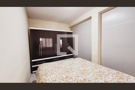 Casa à venda com 250m², 4 quartos e 2 vagas Casa à venda com 250m², 4 quartos e 2 vagasv