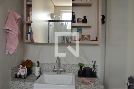 Banheiro Quarto 1 de apartamento à venda com 3 quartos, 85m² em Novo Eldorado, Contagem