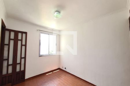 Sala de apartamento para alugar com 3 quartos, 62m² em Conjunto Habitacional Barreira Grande, São Paulo